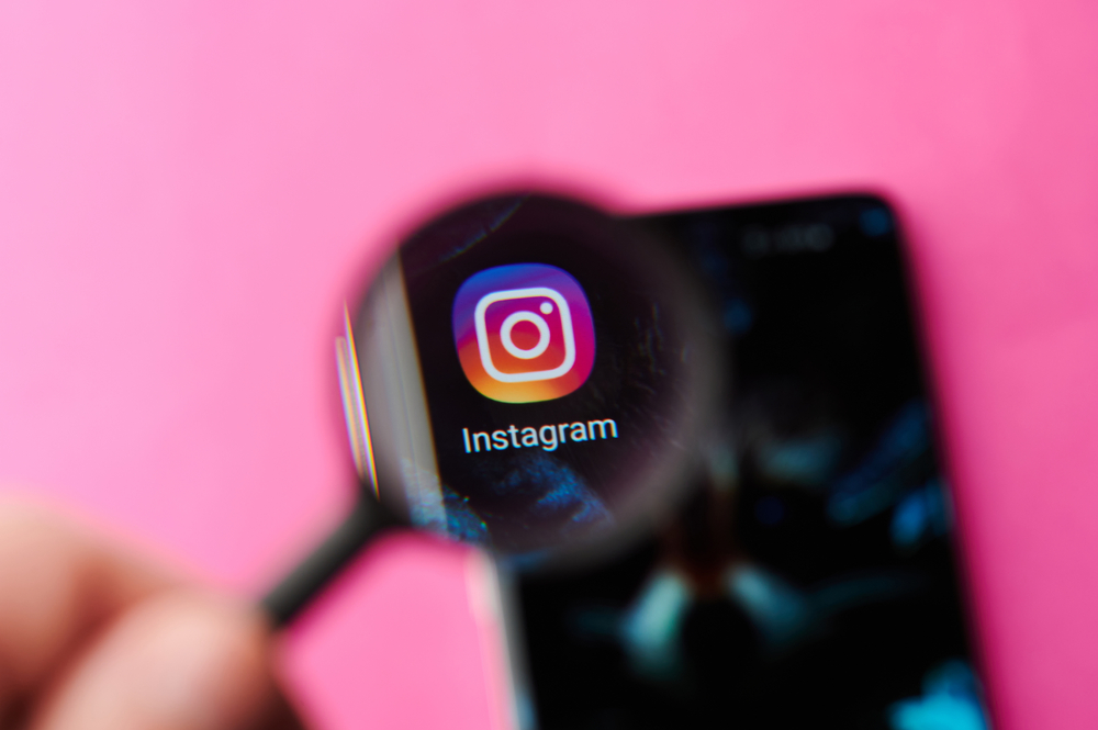 come spiare instagram senza il telefono della vittima