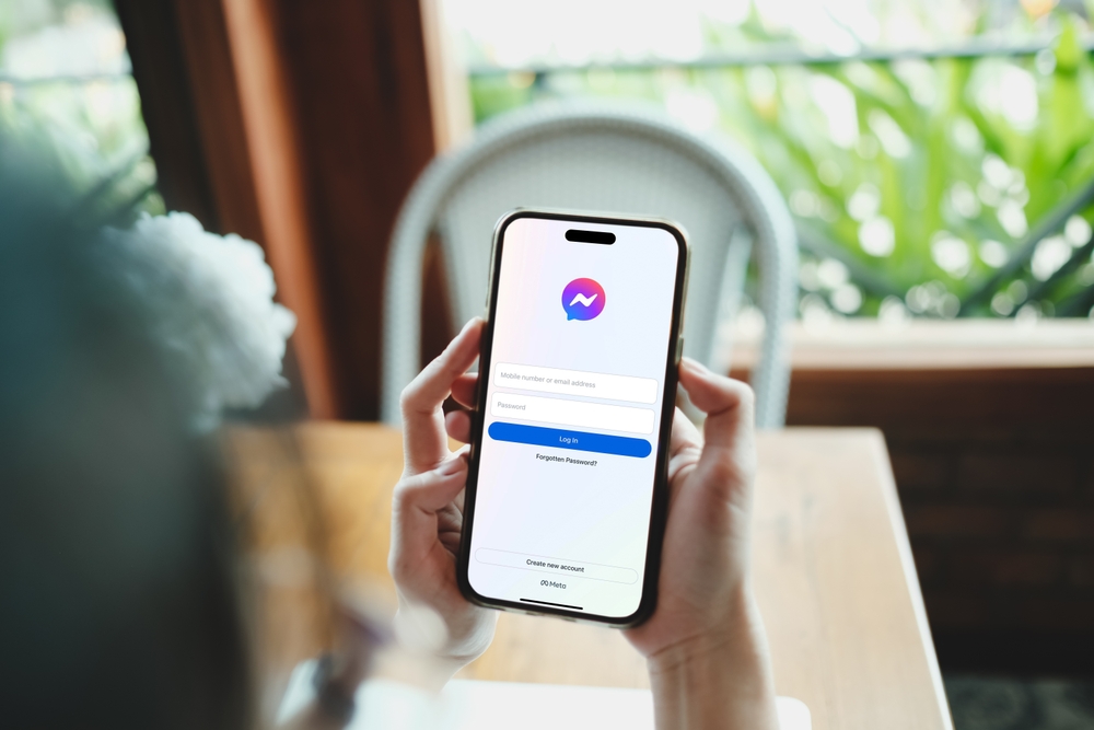 spiare messenger con app spia